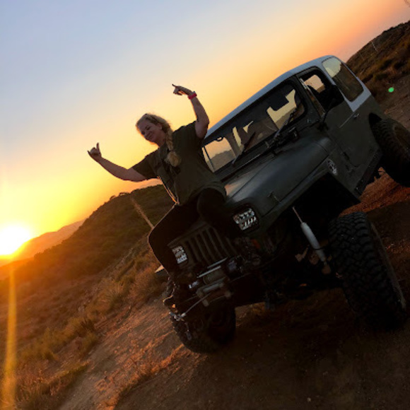 Meet your Posher, Chrystine - Picture 1 of 1